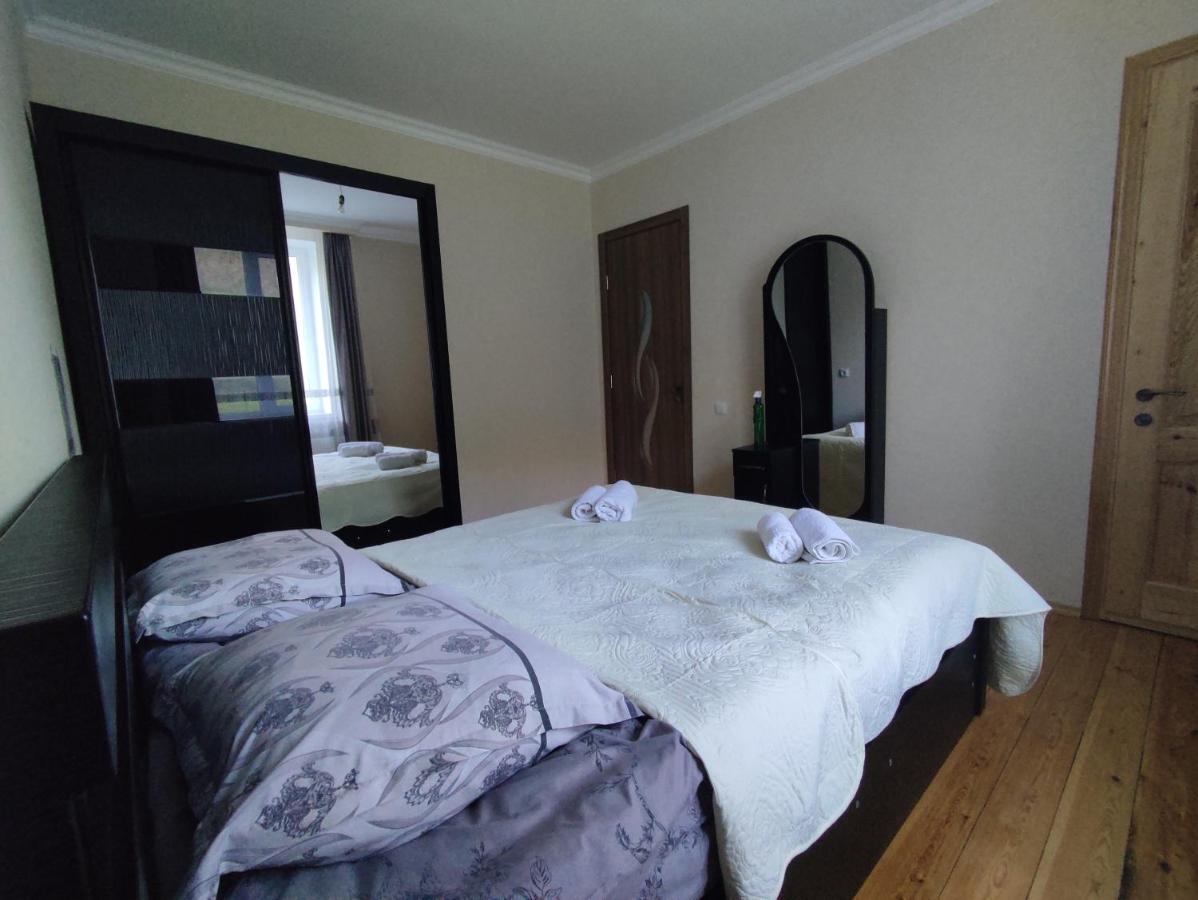 Kamara Guest House Kazbegi Esterno foto